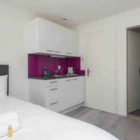 Urban Oasis With Queen Bed And View Be-29