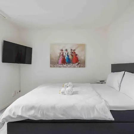 Urban Oasis With Queen Bed And View Be-29 Apartament Zurych